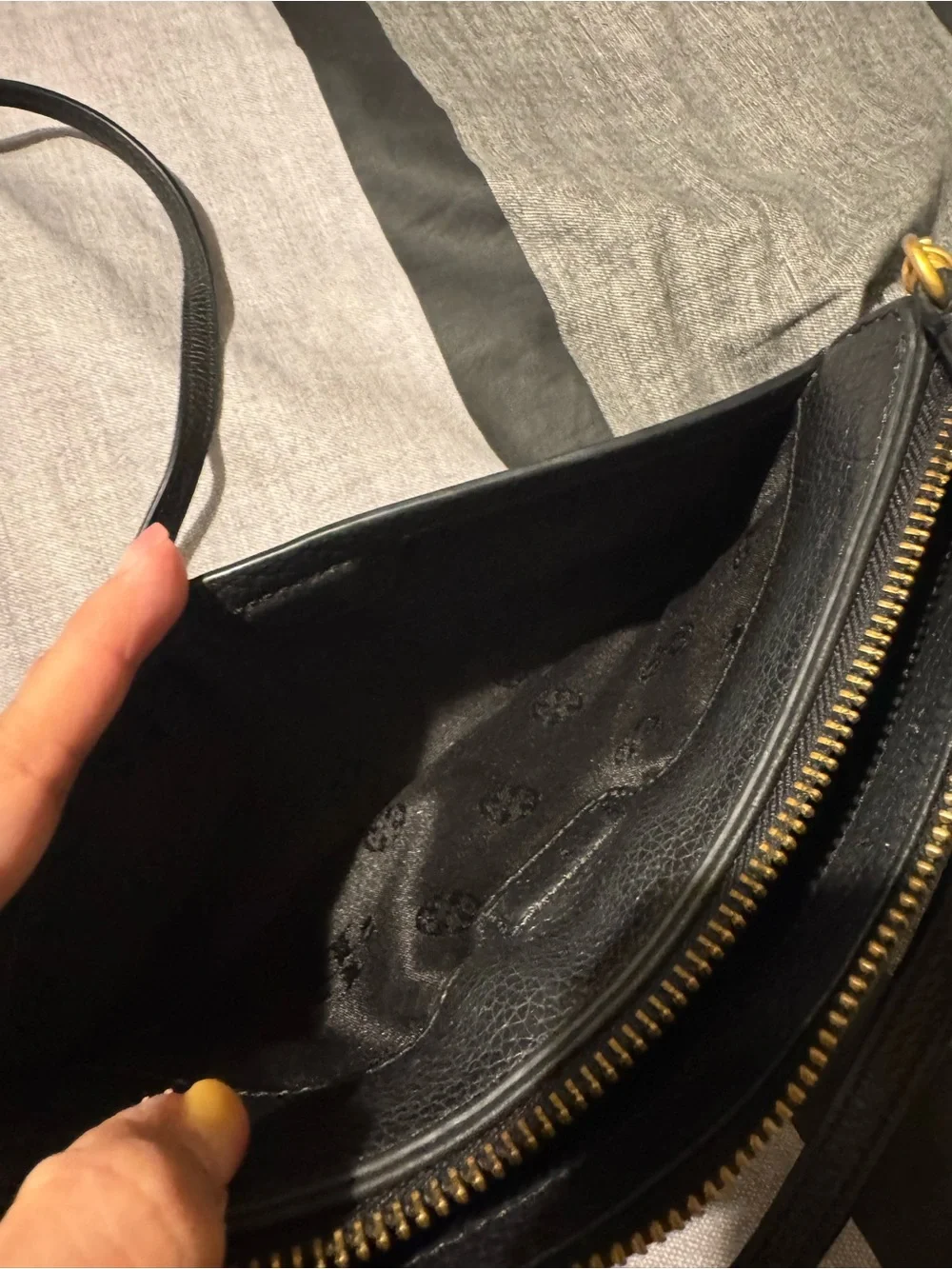 Tory Burch Black Pebbled Leather Logo Crossbody